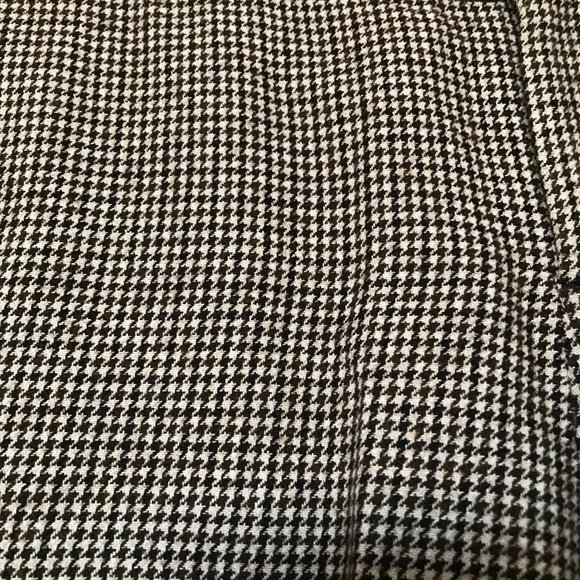 Banana Republic Martin Fit Tweed Shorts - Picture 6 of 6